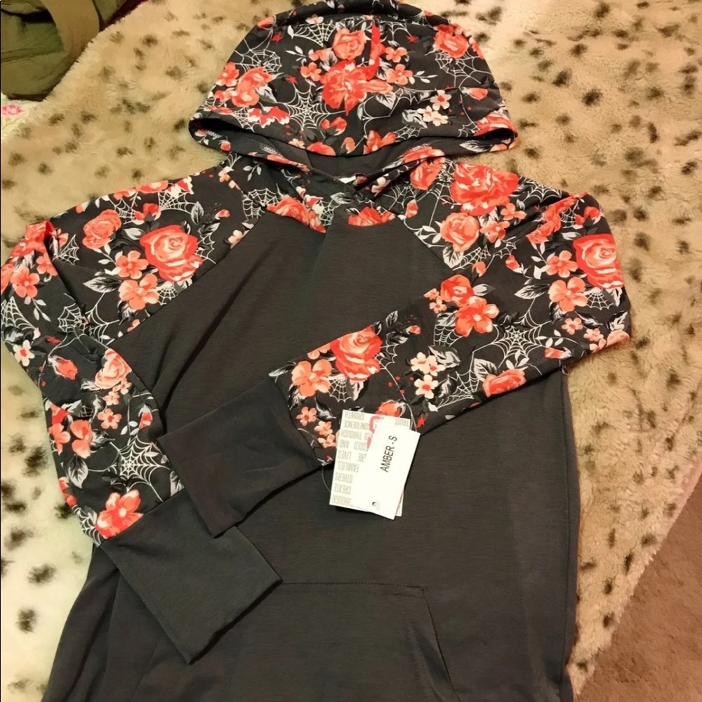 LuLaRoe Creepin it Real Amber